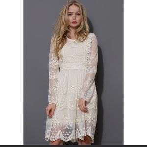 Beautiful "Mi Amore" Chicwish Lace Dress BNWT